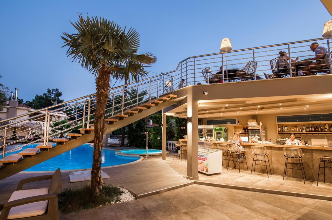 Hotel Potos Exterior photo